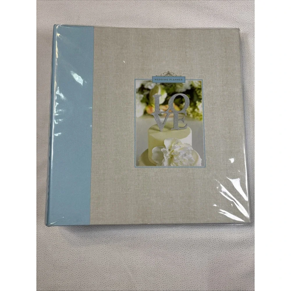 Gartner Studios‎ Personal Wedding Planner Organization Guide Book 3 Ring Binder